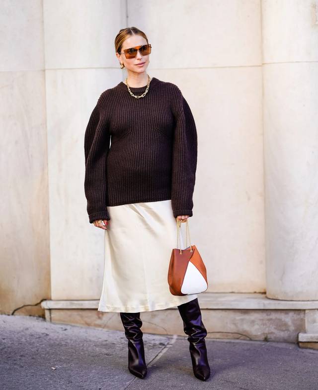 3 mẫu chân váy đã hot từ rất lâu đang dần trở lại năm 2023 khiến chị em mê mẩn-4