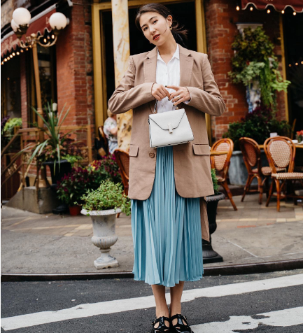 3 mẫu chân váy đã hot từ rất lâu đang dần trở lại năm 2023 khiến chị em mê mẩn-12