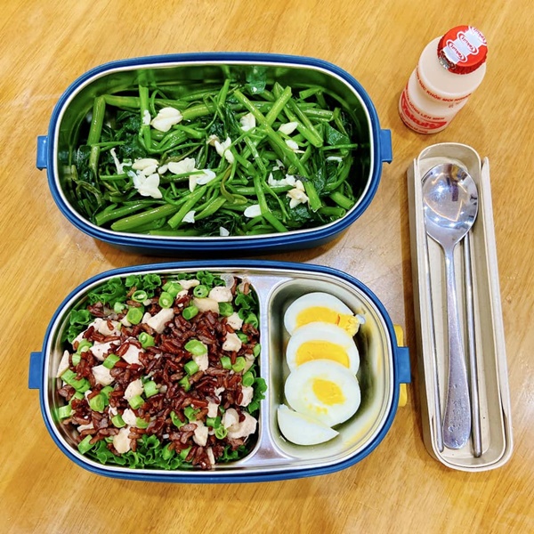 Gái đảm nấu cơm hộp mang&nbsp;đi ăn trưa, cả tháng không trùng món, vừa tiết kiệm lại đầy đủ dinh dưỡng-3