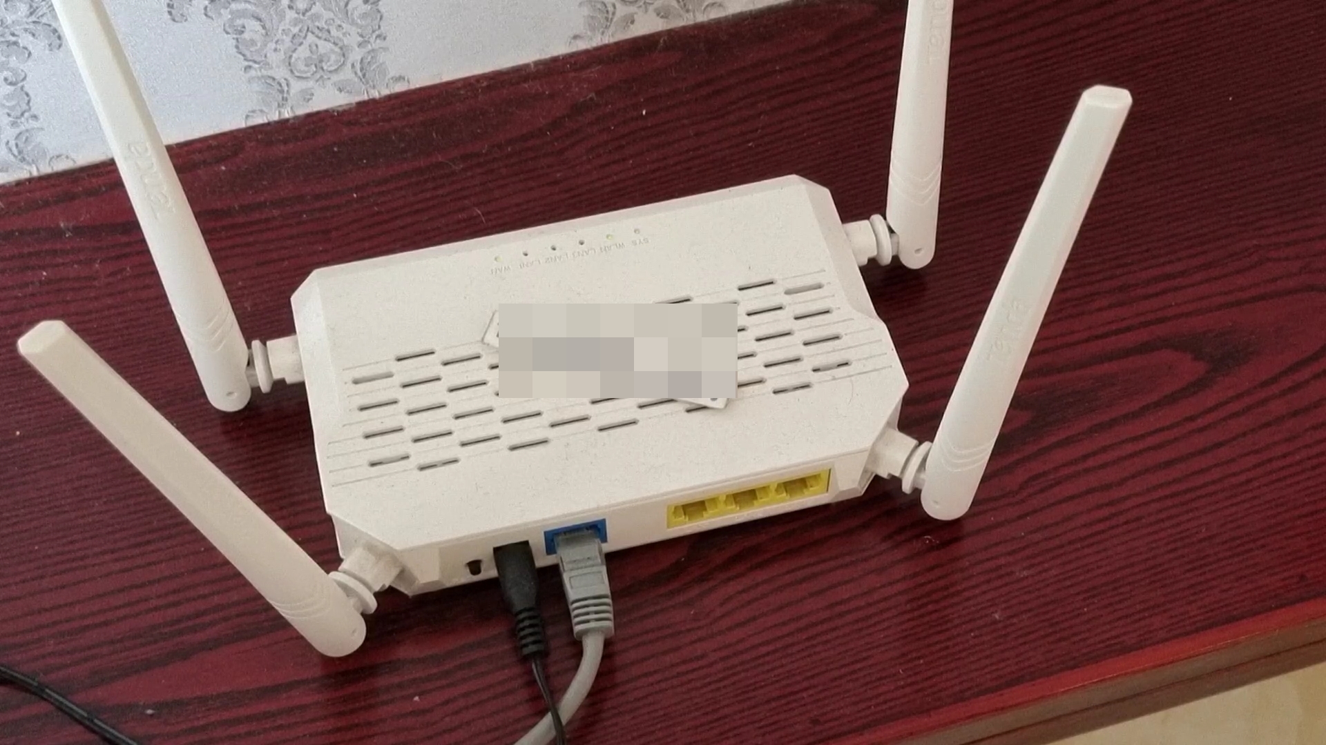 4 phích cắm trong nhà sau khi sử dụng nên rút ra, nếu không tiền điện hàng tháng sẽ tăng gấp đôi-5