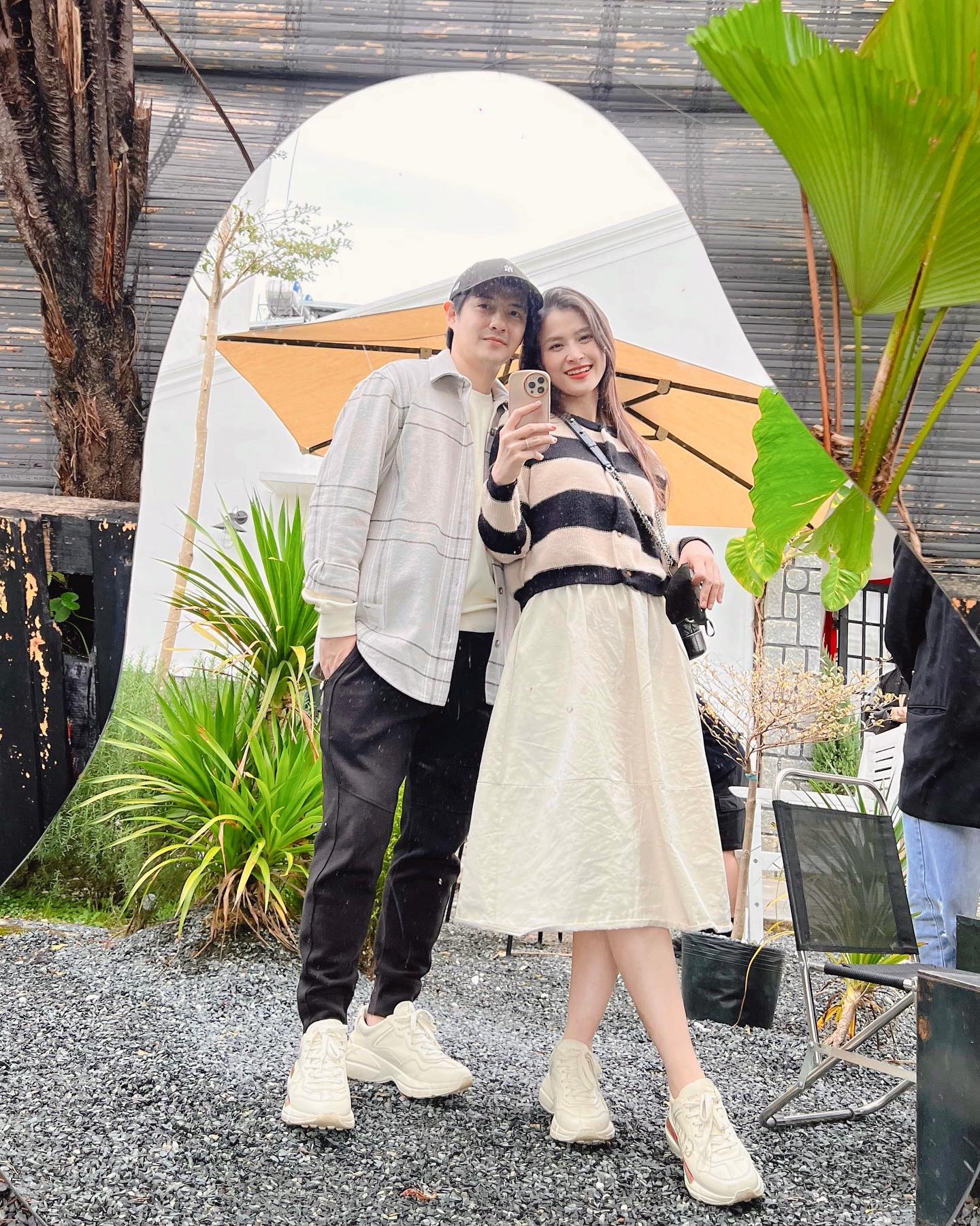 4 cặp vợ chồng showbiz Việt có phong cách thời trang ấn tượng-9