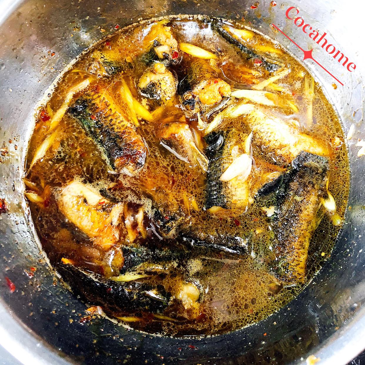 Kho cá chạch với loại nguyên liệu này, đảm bảo không tanh mà thơm nức mũi-6