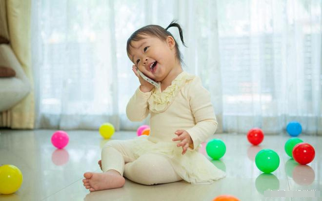 Trẻ nói sớm có thực sự thông minh hơn trẻ nói muộn? Hãy nghe giải thích của bác sĩ nhi khoa-4