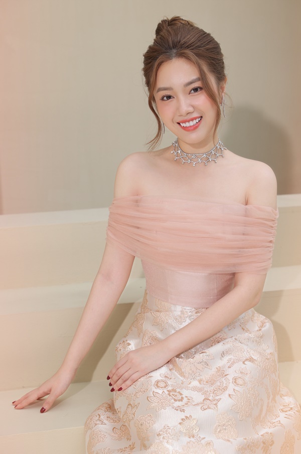 Kiều My nhận gạch đá vì vai diễn bị ghét nhất Dưới bóng cây hạnh phúc-3