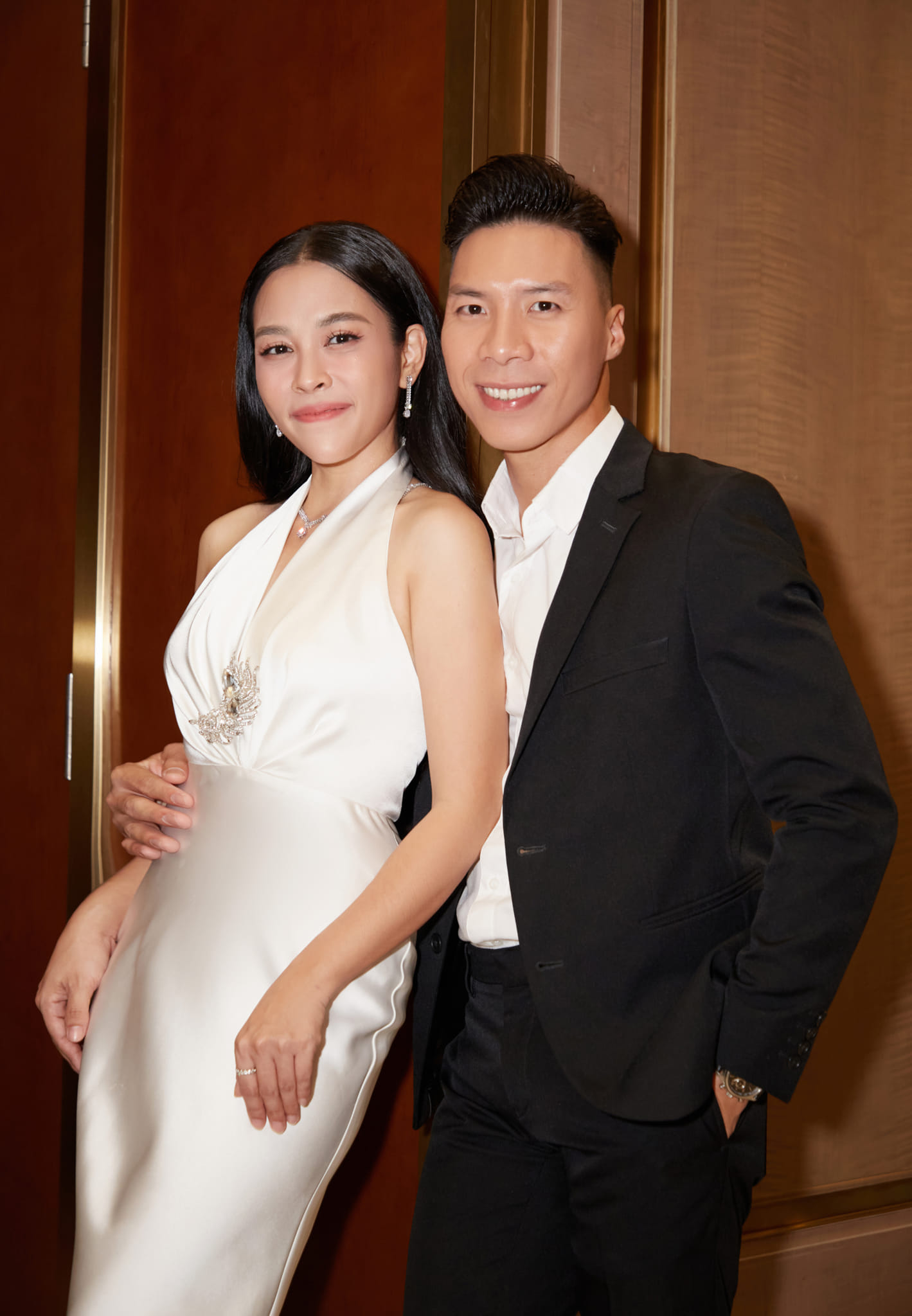 Trước Ngọc Mai - Quốc Nghiệp, nhiều cặp sao Việt đã bước qua bão dư luận để sống hạnh phúc bên nhau-1