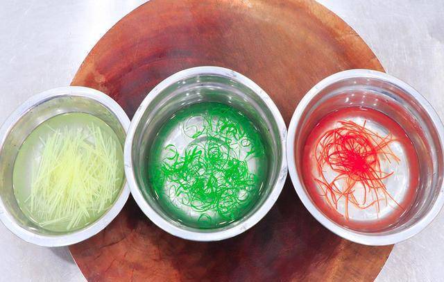 Bí quyết quan trọng giúp món cá hấp không chỉ giảm tanh mà còn ngọt ngon-5