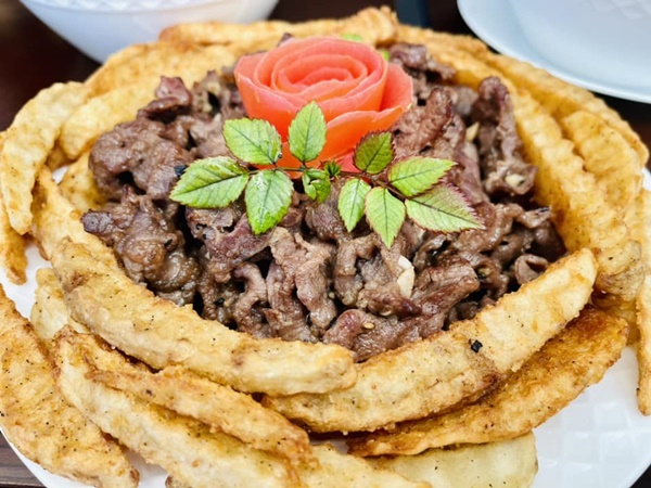 Diệu Hương quả là dâu hiền, làm mâm cơm cúng tại Mỹ tươm tất, toàn món ăn truyền thống đậm đà hương vị Việt-5