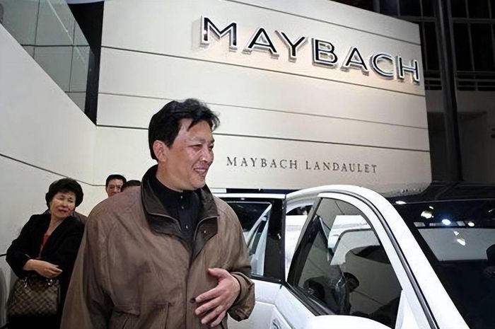 Cuộc sống hiện tại của Gia Cát Lượng Đường Quốc Cường-3