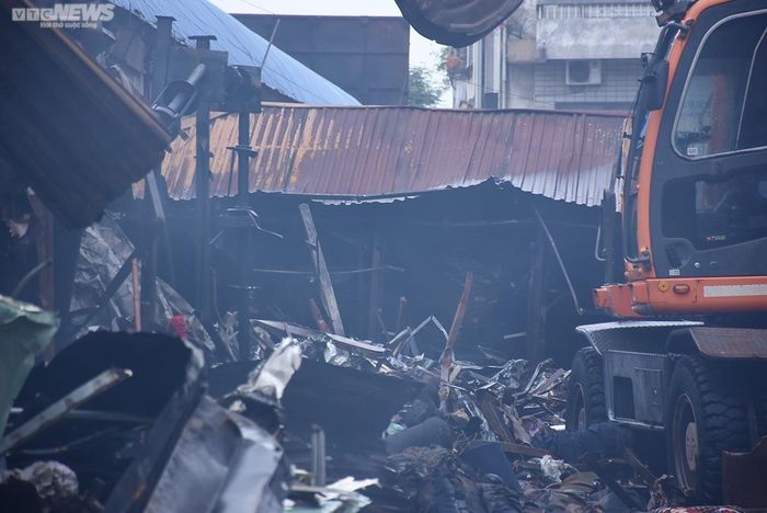 Cảnh tan hoang sau vụ cháy lớn ở chợ Tam Bạc, Hải Phòng-10