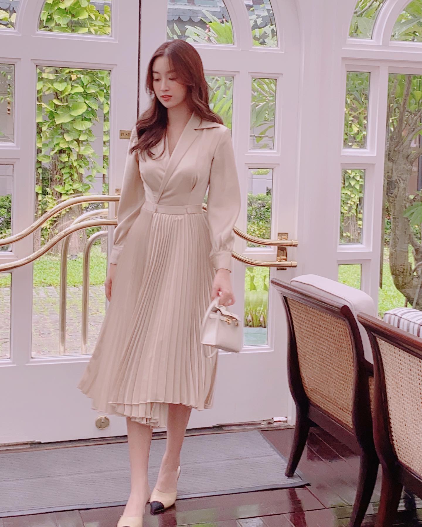 10 ý tưởng diện đồ công sở siêu trẻ trung từ mỹ nhân Việt-7