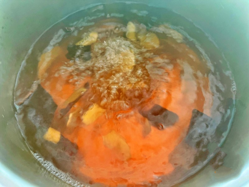 Trời nồm ẩm khó chịu, chị em hãy pha thức uống này để phòng cảm cúm cho cả nhà-5