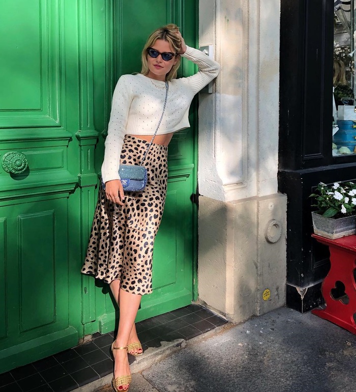 10 cách diện chân váy dài sang trọng của phụ nữ Pháp-1