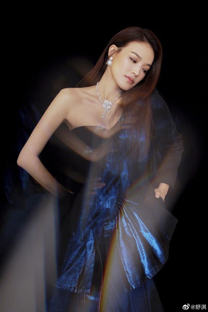 Căn bệnh lạ khiến Thư Kỳ phải tạm ngừng đóng phim-3