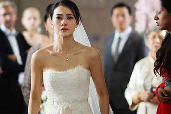 Anh trai đòi mẹ mua xe hơi, câu đáp trả của bà làm tôi mất ngủ-1