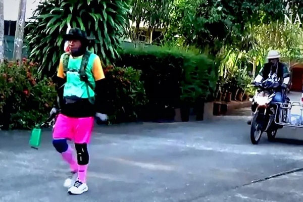 Người đàn ông đi bộ 1.200km để cầu hôn bạn gái-1