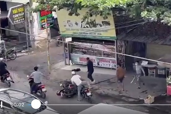Va chạm giao thông, 1 người bị chém chết ở Bình Dương