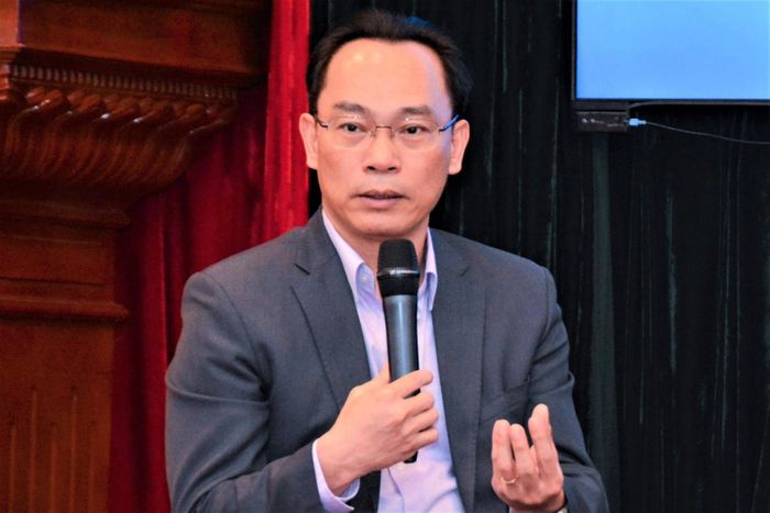 Thứ trưởng Bộ GD-ĐT: Không nên quá lo ngại hay hoảng sợ về ChatGPT-3