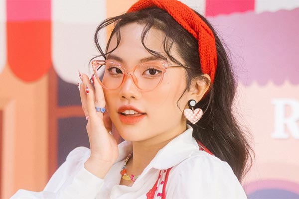 Phương Mỹ Chi gây sốt khi lột xác với tạo hình và phong cách khác lạ-9