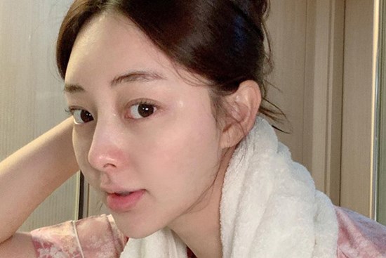 4 sai lầm chăm da phổ biến khiến lỗ chân lông to hơn