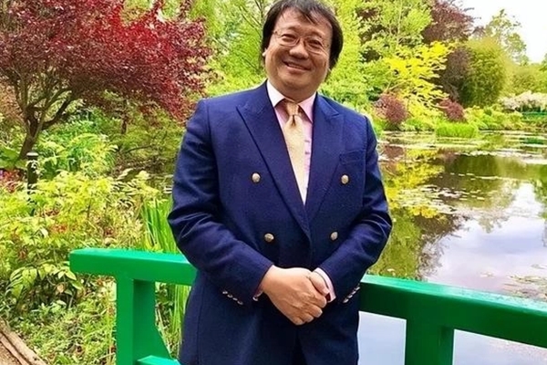 Phản ứng lạ của cậu bé trước lời giải thích của ông nội về sự sống và cái chết-5