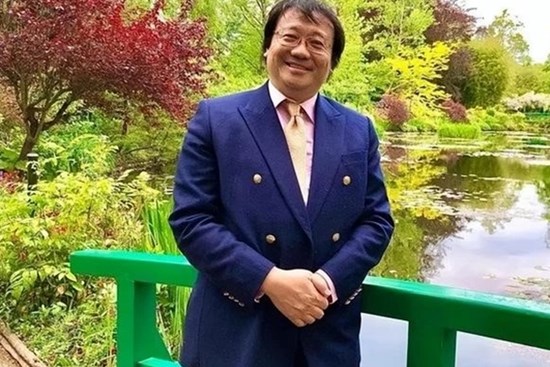 Ông bố giúp con vào trường đại học danh giá nhờ 3 cách dạy dỗ 'khác người'