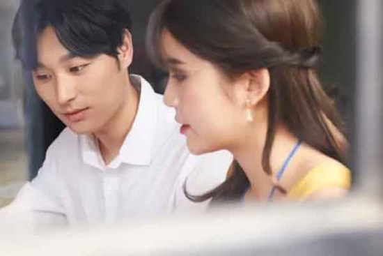 Bạn trai muốn cùng đứng tên sổ đỏ mới chịu làm đám cưới