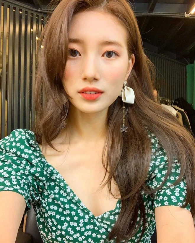 Ngược đời như sao Hàn: Càng để tóc đen lại càng hack tuổi-9