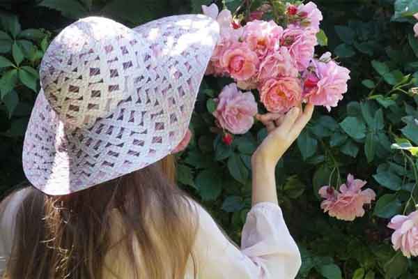 Dịch vụ đặt tên người yêu cũ cho gián đắt khách ngày lễ tình nhân-1