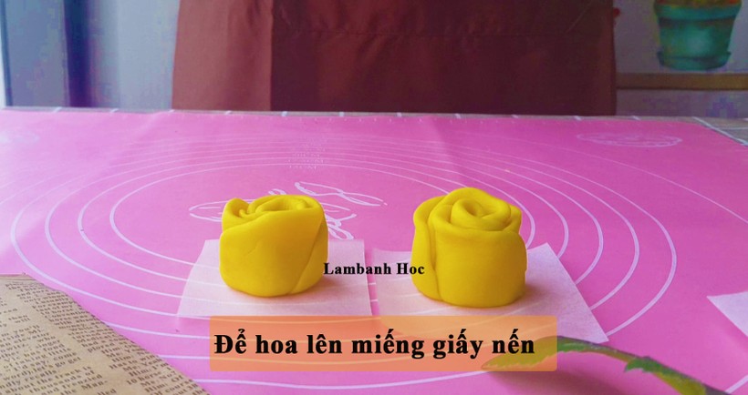 Cách làm bánh bao hoa hồng đẹp lịm tim, vụng mấy cũng thành công ngay lần đầu-5