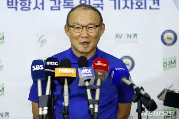 HLV Park: Tôi không có ý định tiếp tục cầm quân tại Việt Nam-1