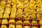Giá vàng hôm nay 16-2: USD tăng giá dữ dội, vàng bị bán tháo-3