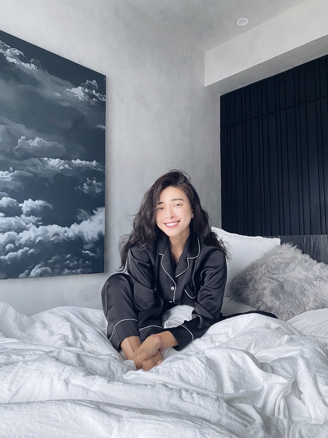 Ông xã Ngô Thanh Vân khoe căn hộ mới cải tạo độc đáo thú vị-19