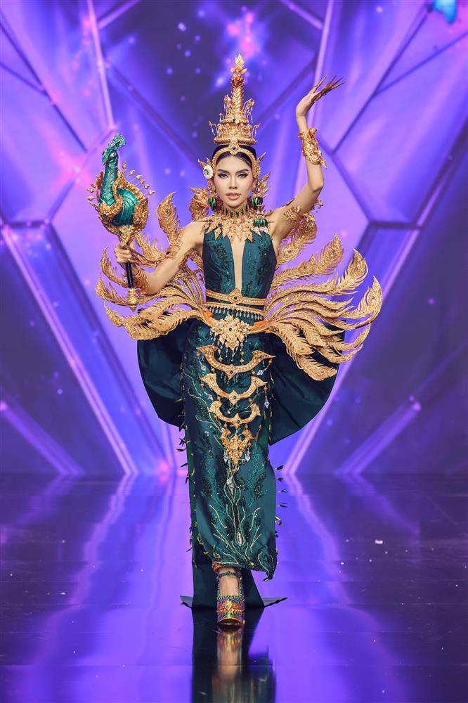 Top 10 trang phục dân tộc đẹp nhất Miss Charm 2023-10