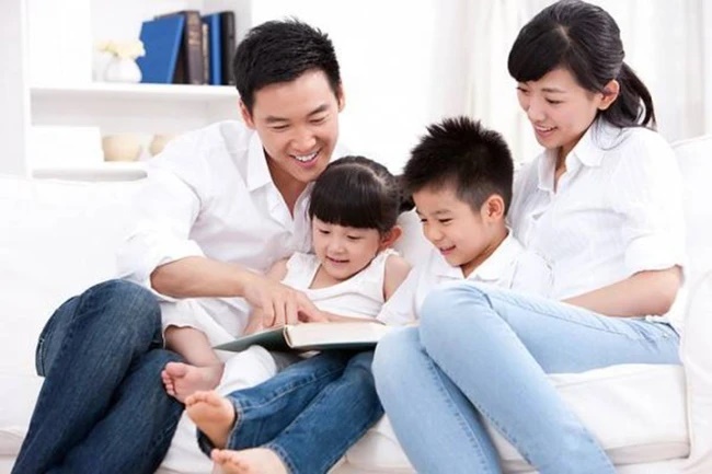 Bạo hành gia đình với con trẻ không chỉ là đòn roi-1