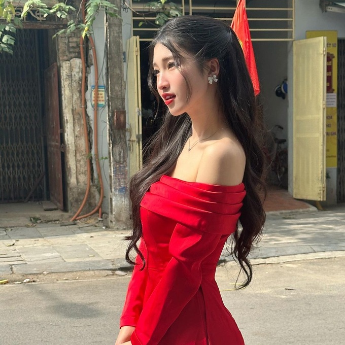 Nhan sắc đời thường ngọt ngào của Á hậu Việt có biệt danh thần tiên tỷ tỷ-12