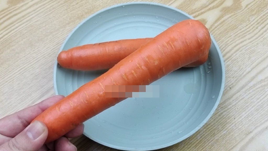 Cà rốt nên chọn củ có bùn hay không bùn? Hiểu sớm có lợi sớm, đừng mua lung tung-6