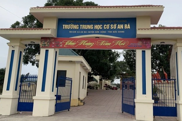 Vụ tai nạn 4 người chết trên cao tốc: Bắt giam tài xế do không cứu người-2