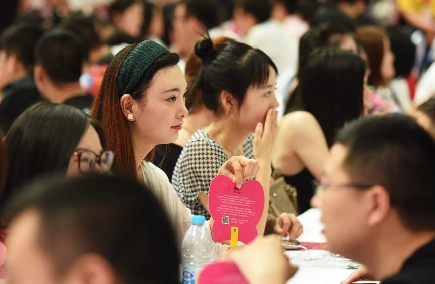 Sàn giao dịch kết hôn-1