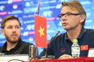 Tân HLV trưởng tuyển Việt Nam Philippe Troussier hưởng lương bao nhiêu?