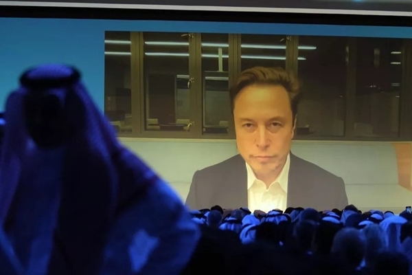 Elon Musk lại là người giàu nhất thế giới-2