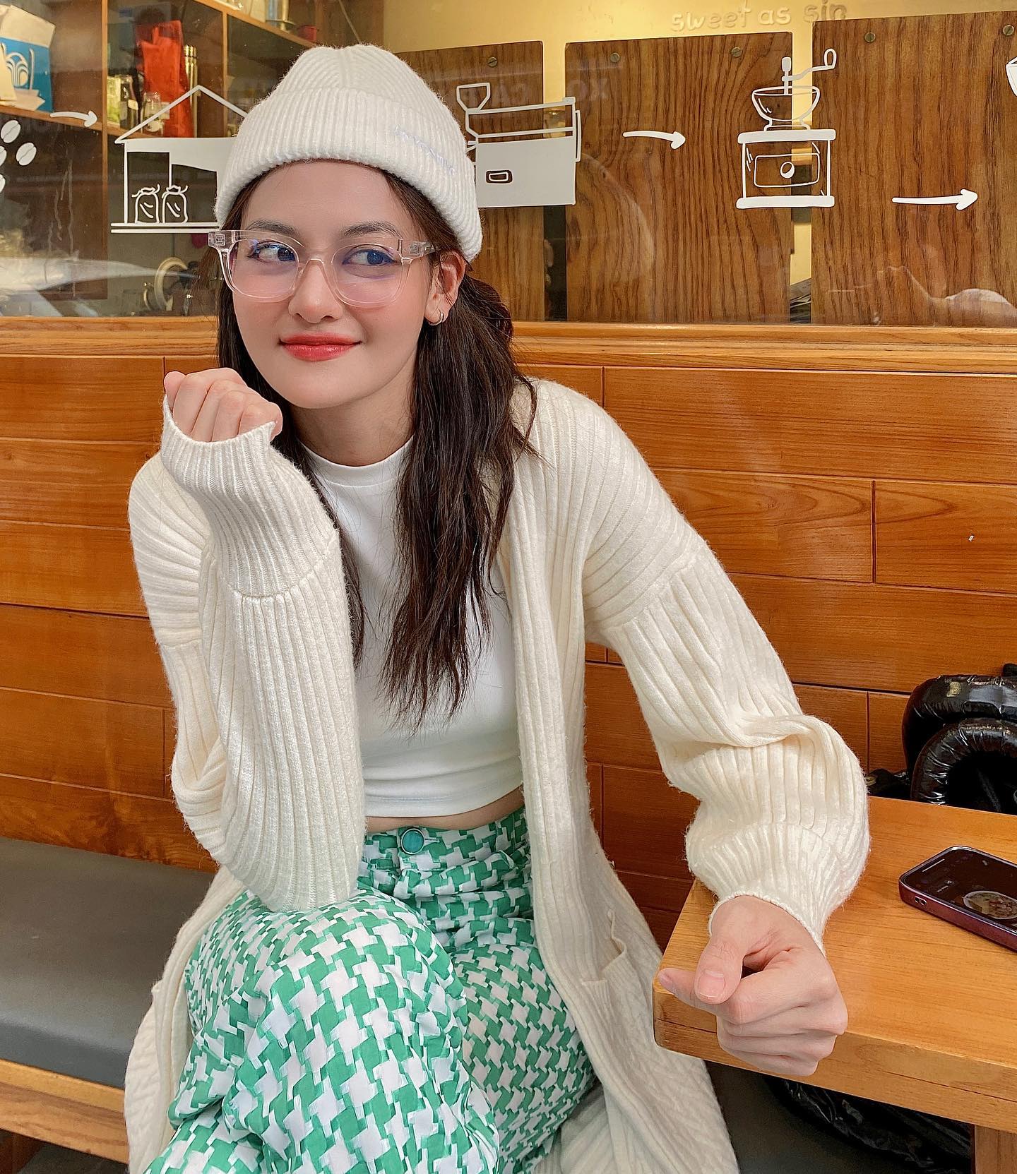 Style ngoài đời cực thời thượng của nữ chính Đừng nói khi yêu-2