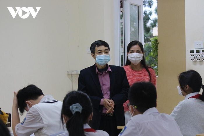 Tuyển sinh lớp 10 ở Hà Nội: Nên thi 3 môn hay 4 môn?-2