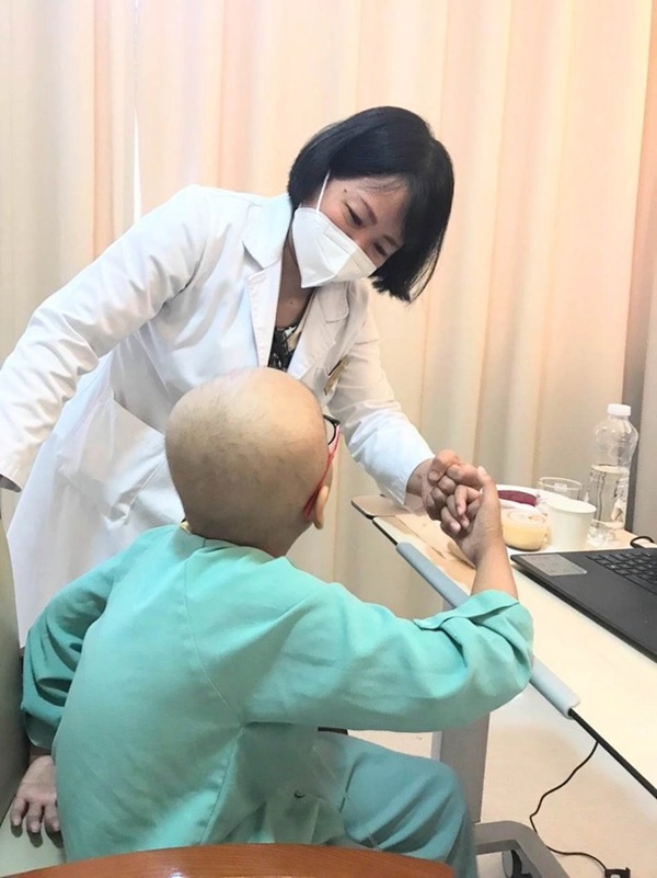 Những dấu hiệu cảnh báo trẻ có thể mắc ung thư, cha mẹ đưa con đi khám ngay kẻo muộn-1