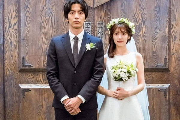 Dù tình cảm có tốt đến đâu thì nếu bạn trai có 2 đặc điểm sau, bạn cũng phải nghĩ kỹ nếu muốn cưới-1