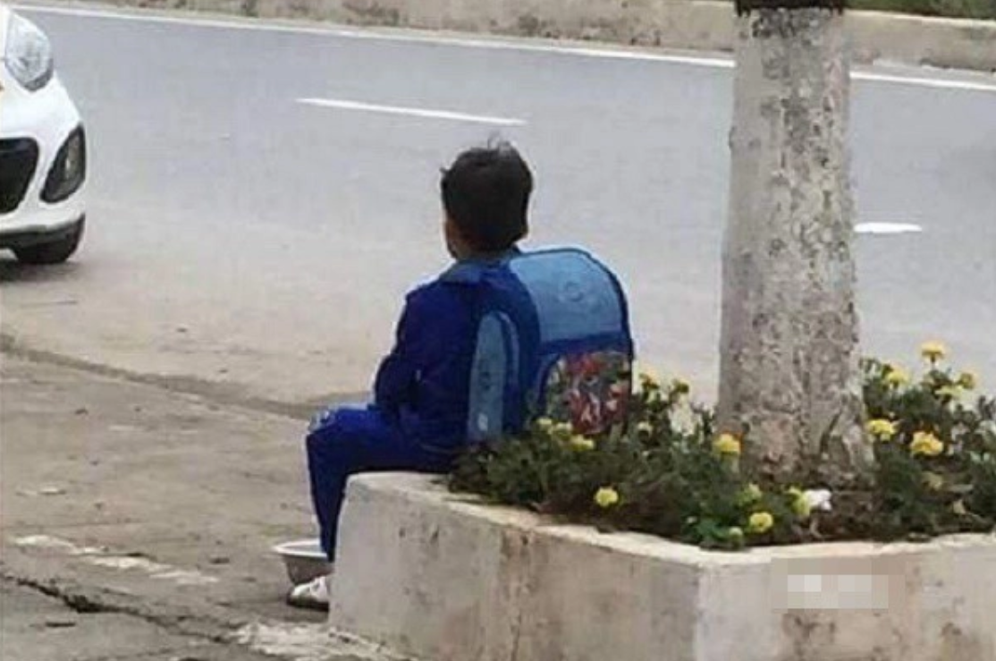 Xếp thứ 4 trong lớp, vẫn bị bố mẹ mắng mỏ thành tích kém, cậu bé 14 tuổi bỏ nhà đi-1