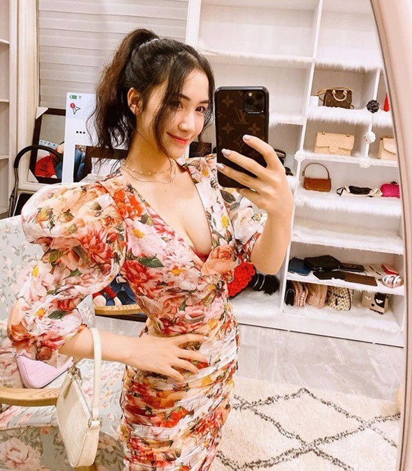 Vừa đi hát vừa livestream bán hàng, Hòa Minzy giàu cỡ nào?-14