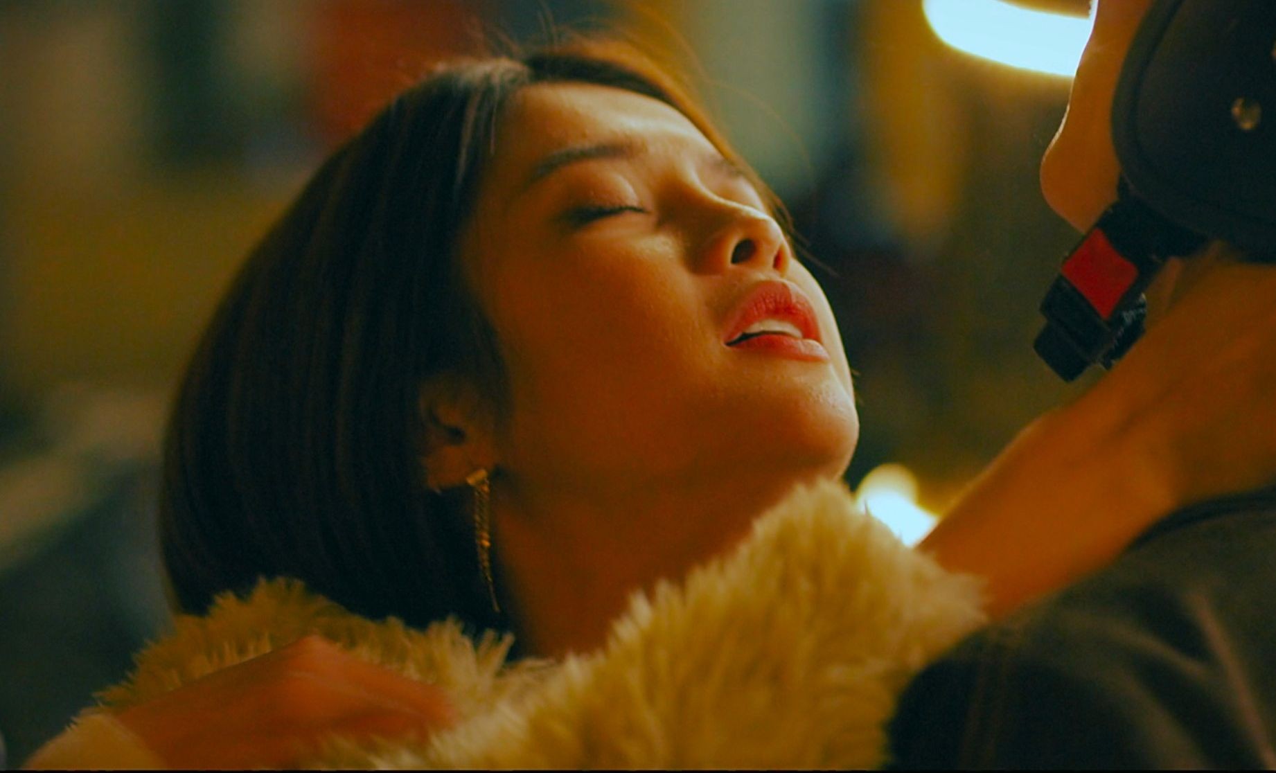 Phim có Mạnh Trường, Thùy Anh bị chê xem ức chế, nữ chính vô duyên-5