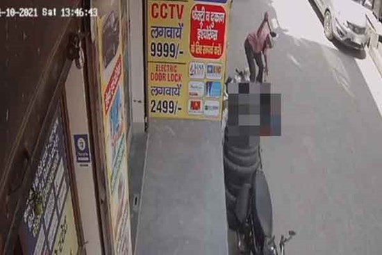 Nữ bác sĩ bị chồng 