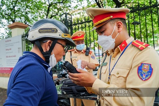 Bác sĩ nói gì trước tin uống thuốc tránh thai 