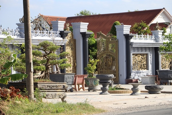 CLIP: Cận cảnh biệt phủ đẹp nhất Cà Mau xây dựng không phép-6